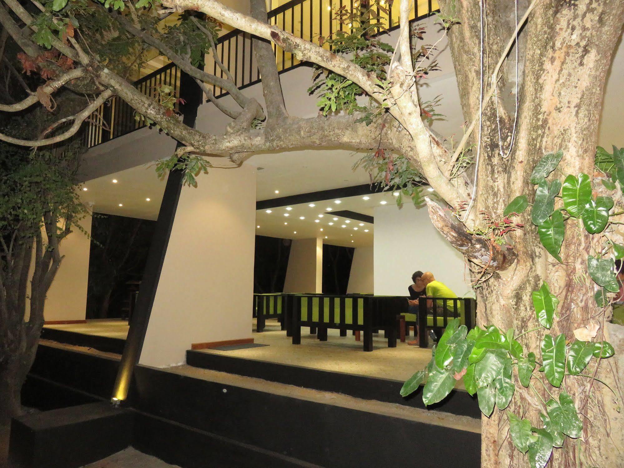 Nice Place Resort Dambulla Exteriör bild